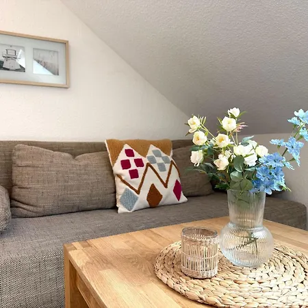 Kapitaenshaus 4 / Strandrobbe 4 Appartement *
